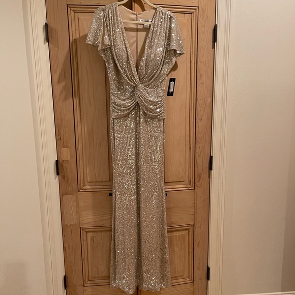 Nicole Bakti Dresses & Skirts - Beautiful , elegant , Mother of the Bride gown never worn !